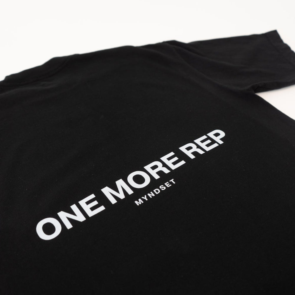 
                  
                    Load image into Gallery viewer, ONE MORE REP OVERSIZE T-SHIRT IN BLACK
                  
                